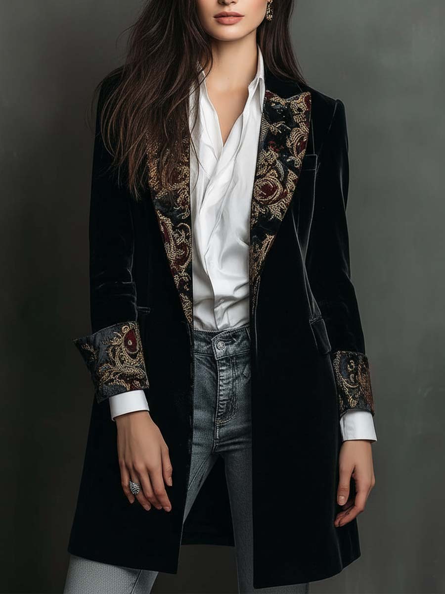 Magdalena | Americana Entallada con Estampado Barroco Negro