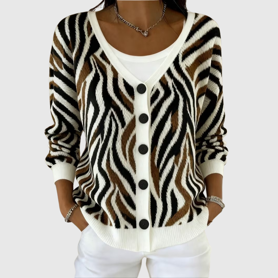 Ana Victoria | Chaqueta de Punto con Botones