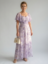 Valentía | Vestido Largo Floral con Manga Mariposa y Escote Cuadrado