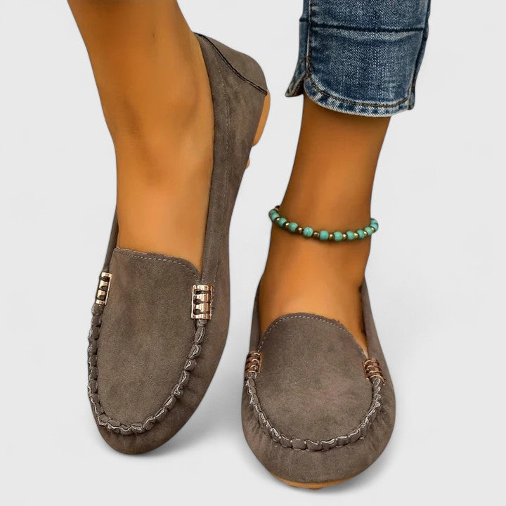 Felisa | Mocasines Ortopédicos con Detalle Metálico