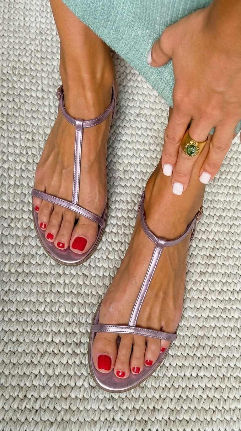 Blanca | Sandalias Doradas de Verano