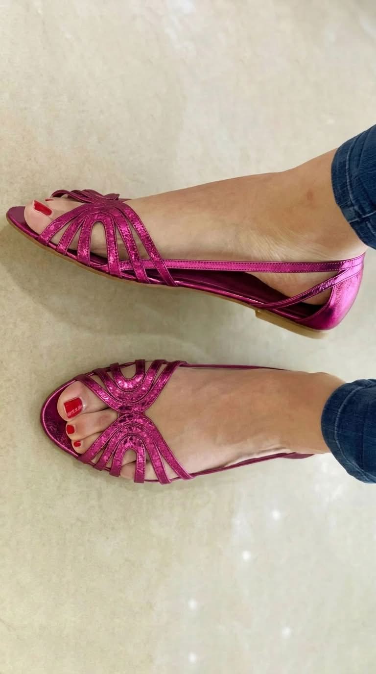 Leonor | Sandalias Doradas Luz de Verano