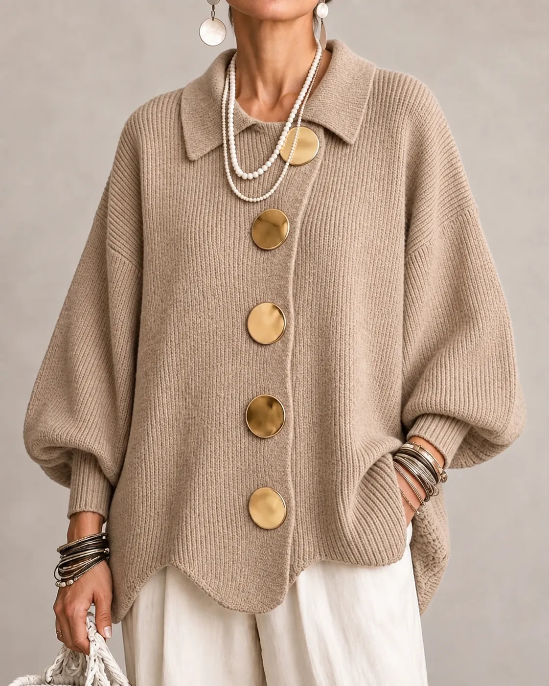 Yolanda María | Chaqueta de Punto Ancha con Botones