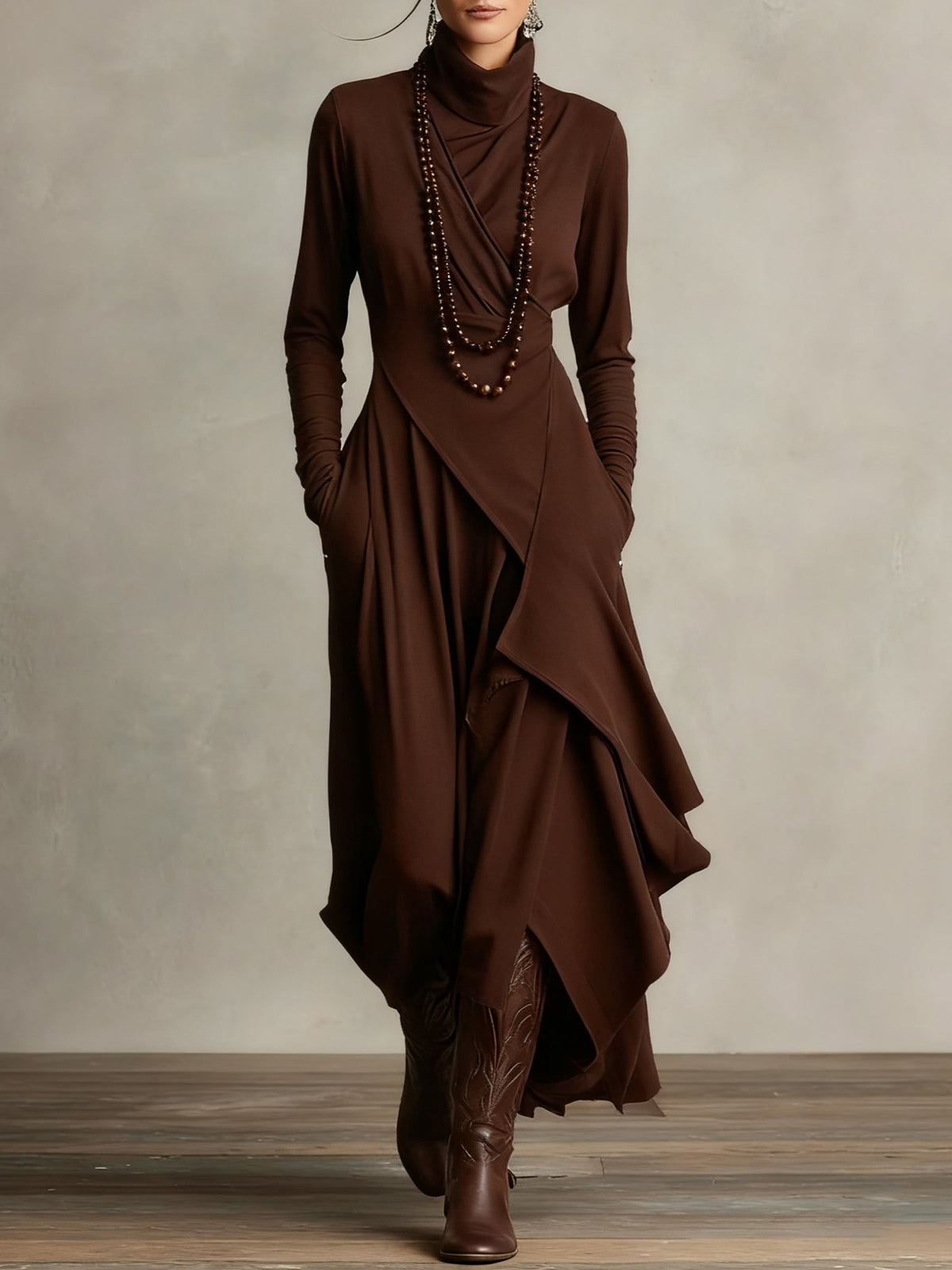Montse | Vestido Vintage Asimétrico de Cuello Alto