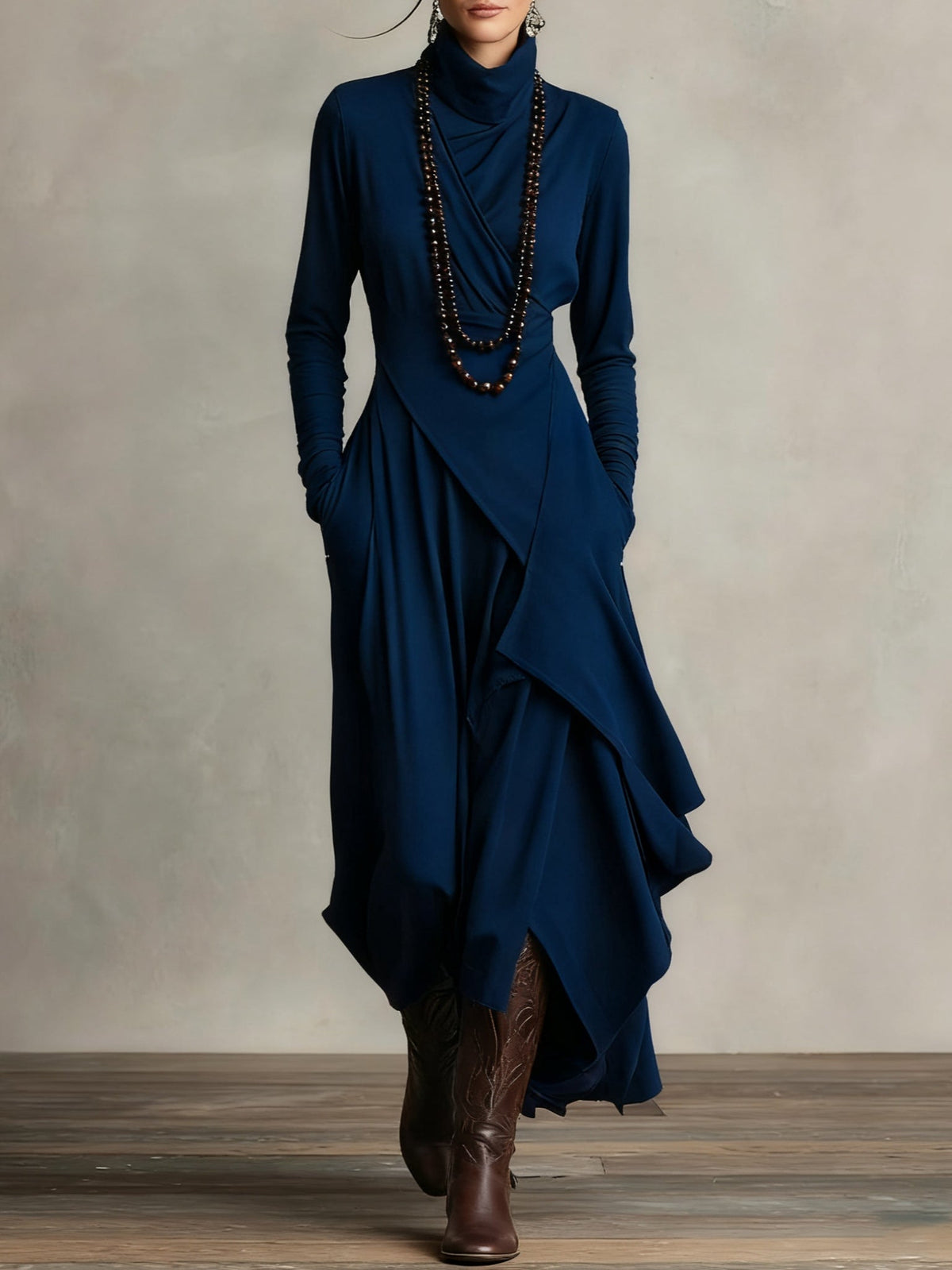 Montse | Vestido Vintage Asimétrico de Cuello Alto