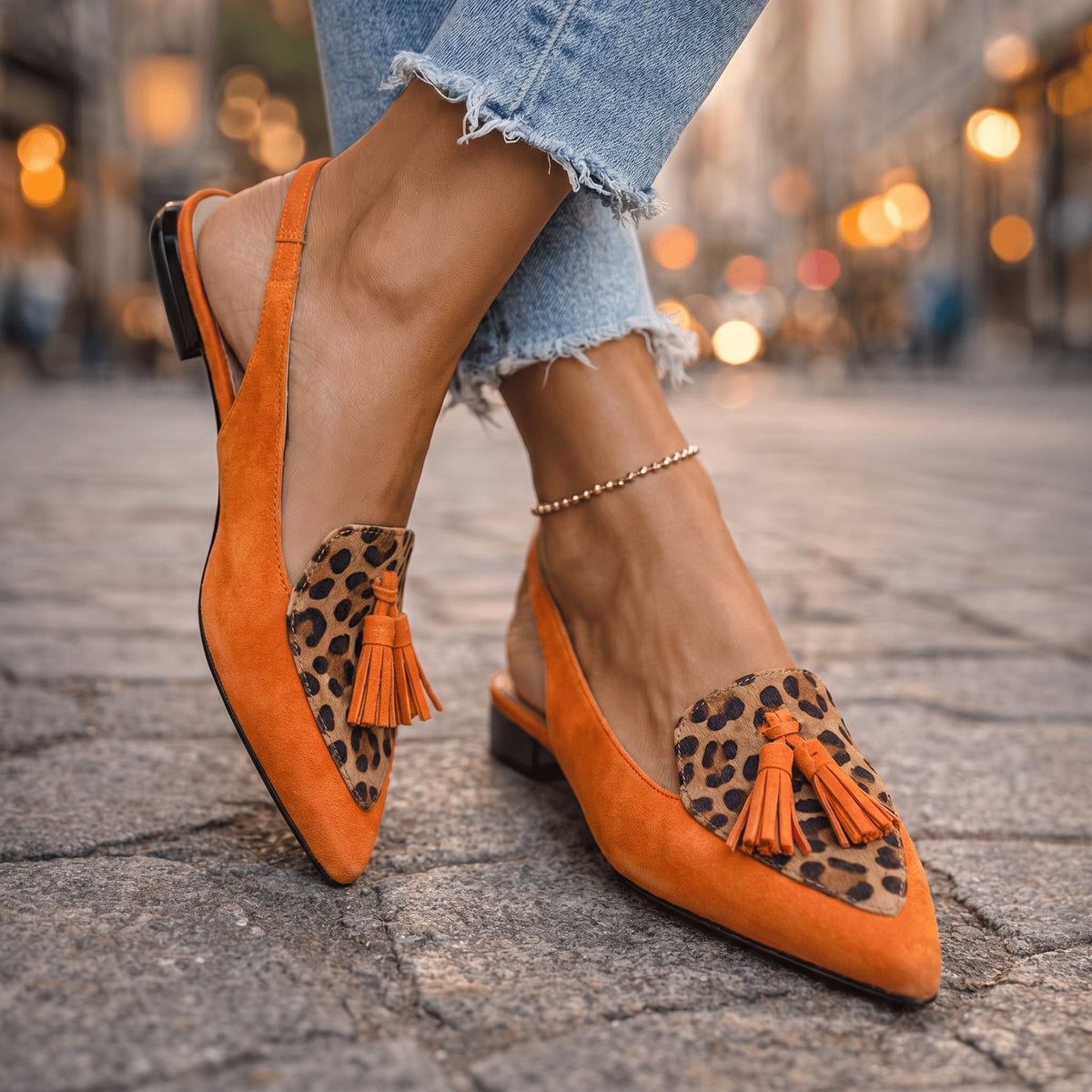 Juana Rosa | Sandalias con Tiras y Flecos