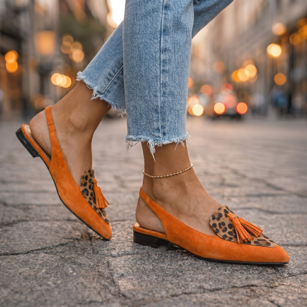 Juana Rosa | Sandalias con Tiras y Flecos
